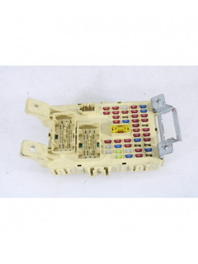 Recambio de caja reles / fusibles para hyundai i20 i (pb, pbt) 1.2 referencia OEM IAM