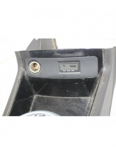Recambio de consola central para hyundai i20 i (pb, pbt) 1.2 referencia OEM IAM