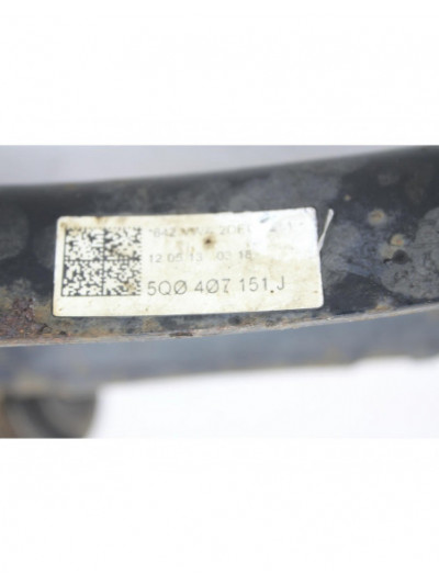 Recambio de brazo suspension inferior delantero izquierdo para audi a3 (8v1, 8vk) 1.6 tdi referencia OEM IAM 5Q0407151J