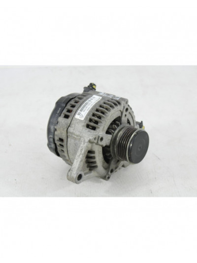 Recambio de alternador para hyundai tucson (tl, tle) 1.7 crdi referencia OEM IAM 373002A700