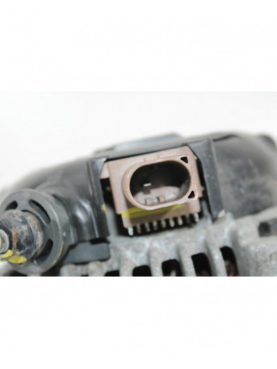 Recambio de alternador para hyundai tucson (tl, tle) 1.7 crdi referencia OEM IAM 373002A700