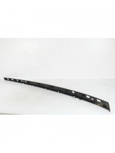 Recambio de moldura exterior derecha para hyundai tucson (tl, tle) 1.7 crdi referencia OEM IAM