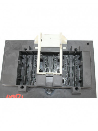 Recambio de centralita confort para audi a3 (8v1, 8vk) 1.6 tdi referencia OEM IAM 5Q0937084N