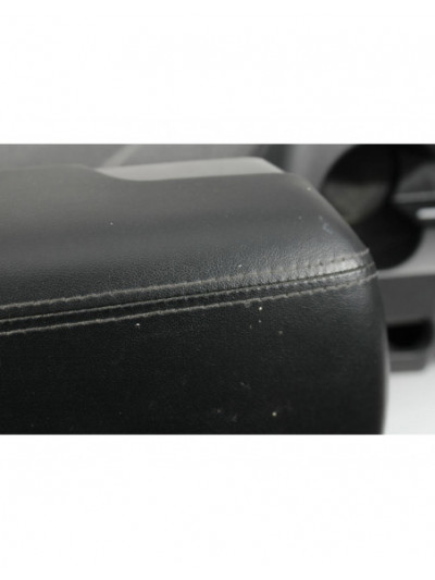 Recambio de consola central para hyundai ix35 (lm, el, elh) 1.7 crdi referencia OEM IAM 846812S900
