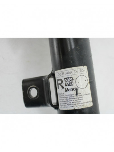 Recambio de amortiguador delantero derecho para hyundai tucson (tl, tle) 1.7 crdi referencia OEM IAM 54660D7000