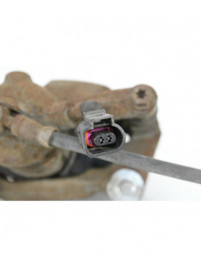 Recambio de pinza freno delantera derecha para audi a3 (8v1, 8vk) 1.6 tdi referencia OEM IAM