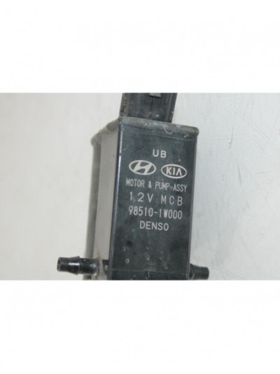 Recambio de surtidor agua limpiaparabrisas delantero para hyundai tucson (tl, tle) 1.7 crdi referencia OEM IAM 985101W000