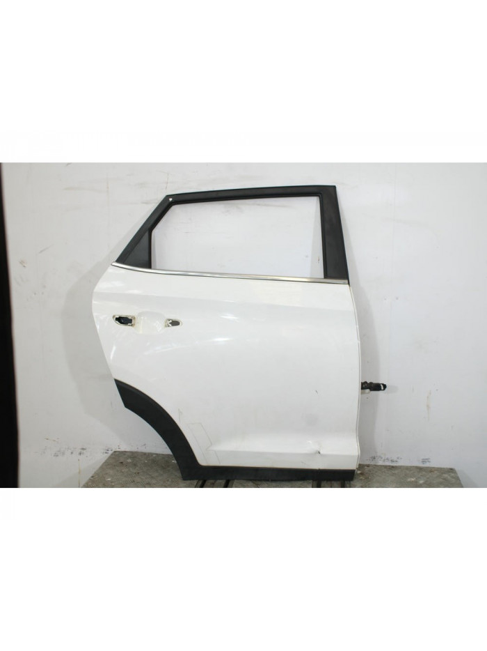 Puerta trasera derecha HYUNDAI TUCSON 1.7 CRDi 2017