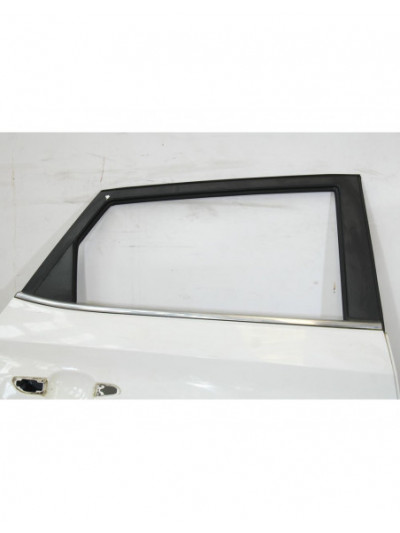 Puerta trasera derecha HYUNDAI TUCSON 1.7 CRDi 2017