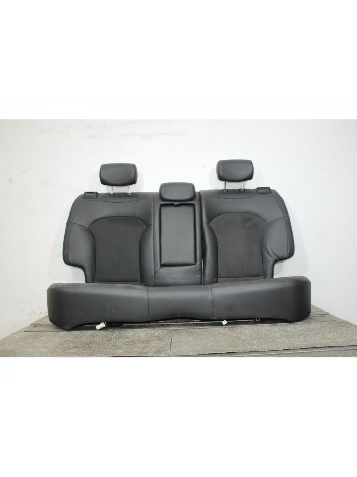 Recambio de asientos traseros para hyundai ix35 (lm, el, elh) 1.7 crdi referencia OEM IAM