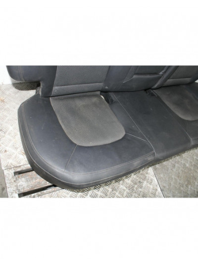 Recambio de asientos traseros para hyundai ix35 (lm, el, elh) 1.7 crdi referencia OEM IAM