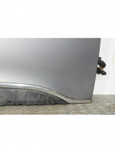 Puerta delantera derecha HYUNDAI ix35 1.7 CRDi 2010