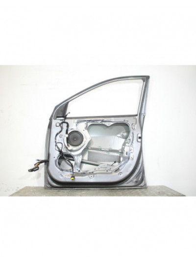Puerta delantera derecha HYUNDAI ix35 1.7 CRDi 2010