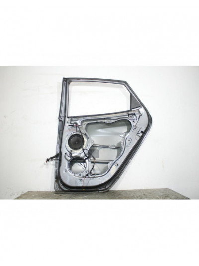 Puerta trasera derecha HYUNDAI ix35 1.7 CRDi 2010
