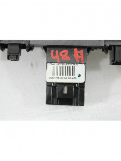 Warning HYUNDAI ix35 1.7 CRDi 2010
