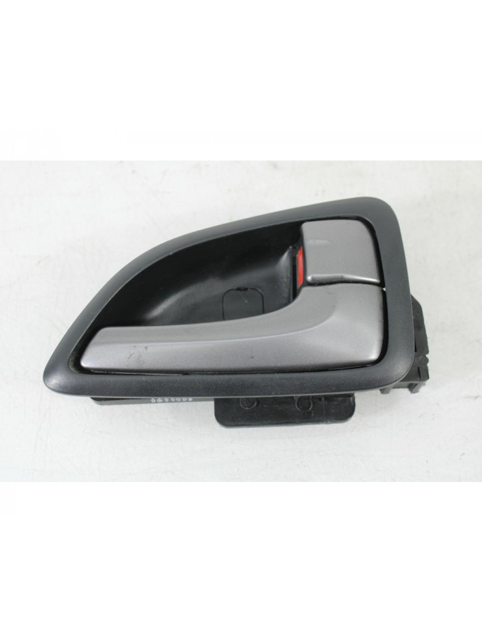 Maneta interior trasera derecha HYUNDAI ix35 1.7 CRDi 2010