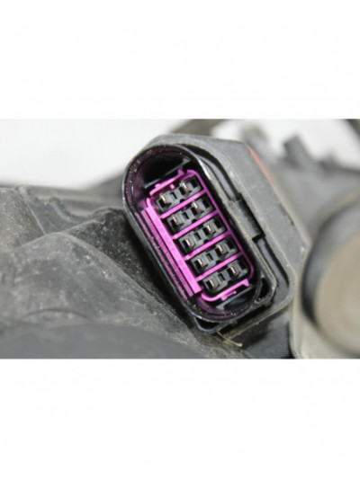 Recambio de faro derecho para audi a3 (8v1, 8vk) 1.6 tdi referencia OEM IAM 8V0941004A