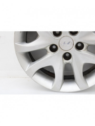 Recambio de llanta para hyundai i30 classic referencia OEM IAM 529102L2502