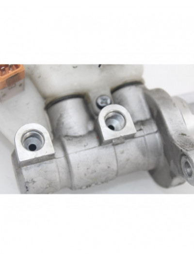 Recambio de bomba freno para hyundai i30 (gd) style sport referencia OEM IAM 2L18D7