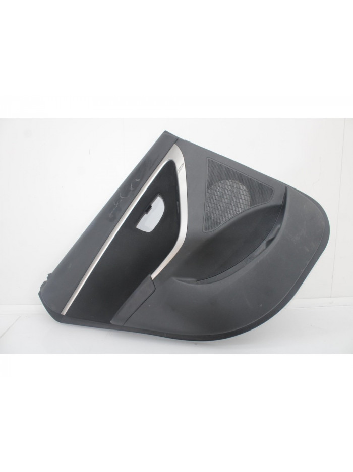 Recambio de guarnecido puerta trasera izquierda para hyundai i30 (gd) style sport referencia OEM IAM 83330A6120
