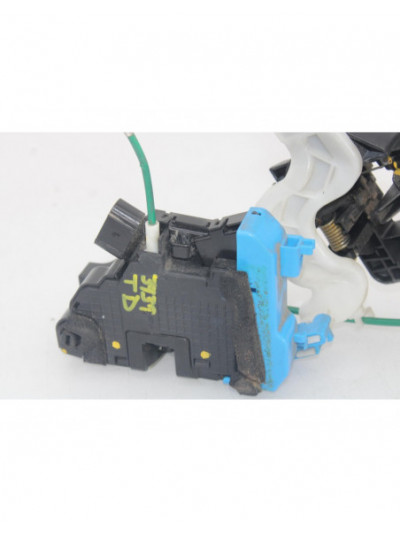 Recambio de cerradura puerta trasera derecha para hyundai i30 (gd) style sport referencia OEM IAM 81420A6100