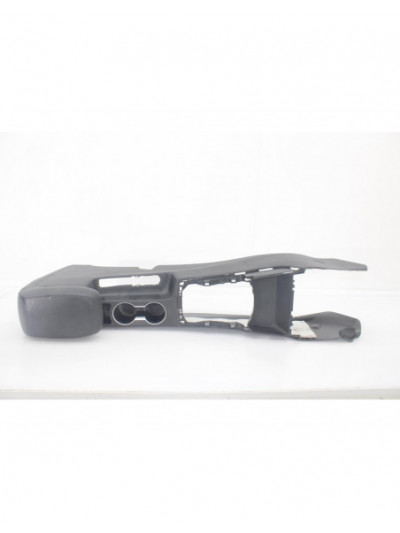 Recambio de apoyabrazos central para hyundai i30 (gd) style sport referencia OEM IAM 84681A6100