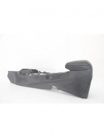 Recambio de apoyabrazos central para hyundai i30 (gd) style sport referencia OEM IAM 84681A6100