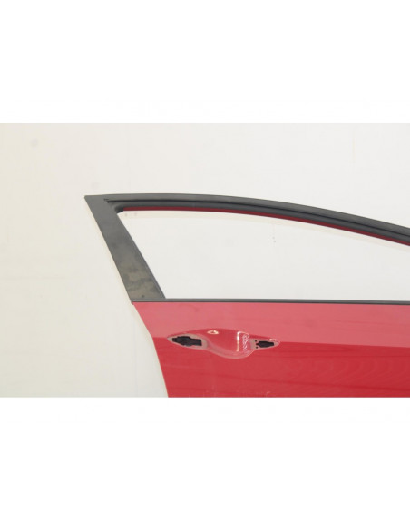 Recambio de puerta delantera derecha para hyundai i30 (gd) style sport referencia OEM IAM 3939ROJO