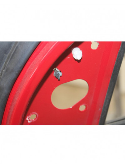 Recambio de puerta delantera derecha para hyundai i30 (gd) style sport referencia OEM IAM 3939ROJO