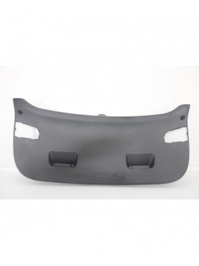 Recambio de guarnecido porton trasero para hyundai i30 (gd) style sport referencia OEM IAM 81751A6200