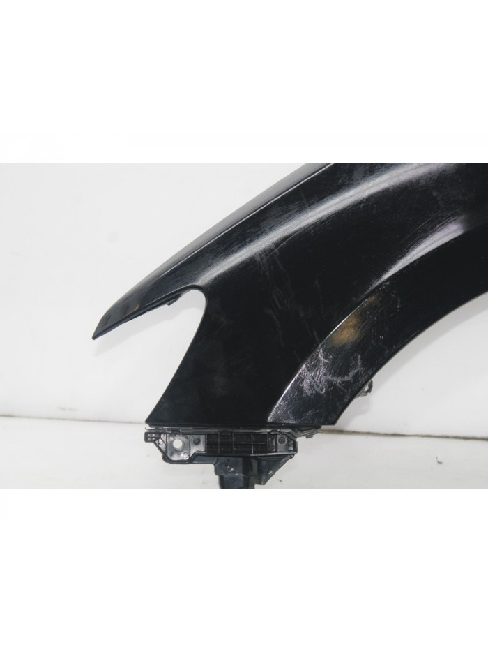 Recambio de aleta delantera izquierda para hyundai santa fe (bm) 2.2 crdi style 4x4 referencia OEM IAM NEGRO