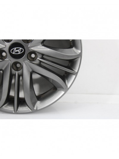 Recambio de llanta para hyundai ix35 style awd referencia OEM IAM 529102Y6003