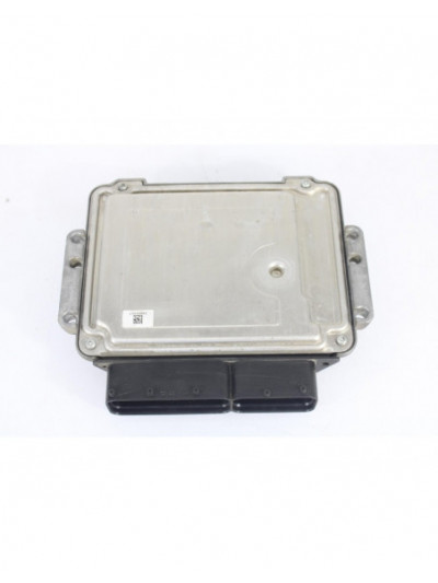 Recambio de centralita motor uce para hyundai i30 (gd) style sport referencia OEM IAM 391112A943