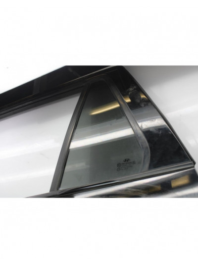 Puerta trasera izquierda HYUNDAI SANTA FE 2.2 CRDi Style 4X4 2011