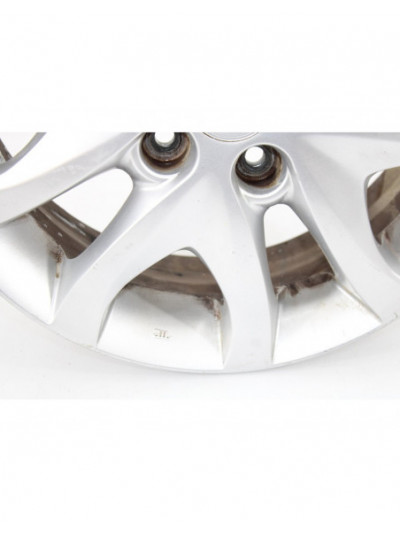 Recambio de llanta para hyundai i30 classic referencia OEM IAM 529102L2504