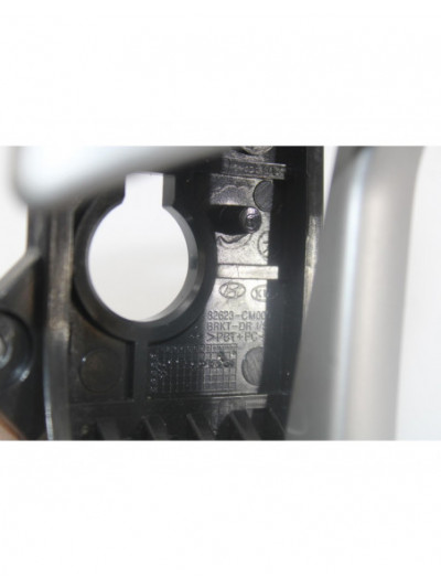 Recambio de maneta interior trasera derecha para hyundai santa fe (bm) 2.2 crdi comfort 4x4 referencia OEM IAM 82623CM000