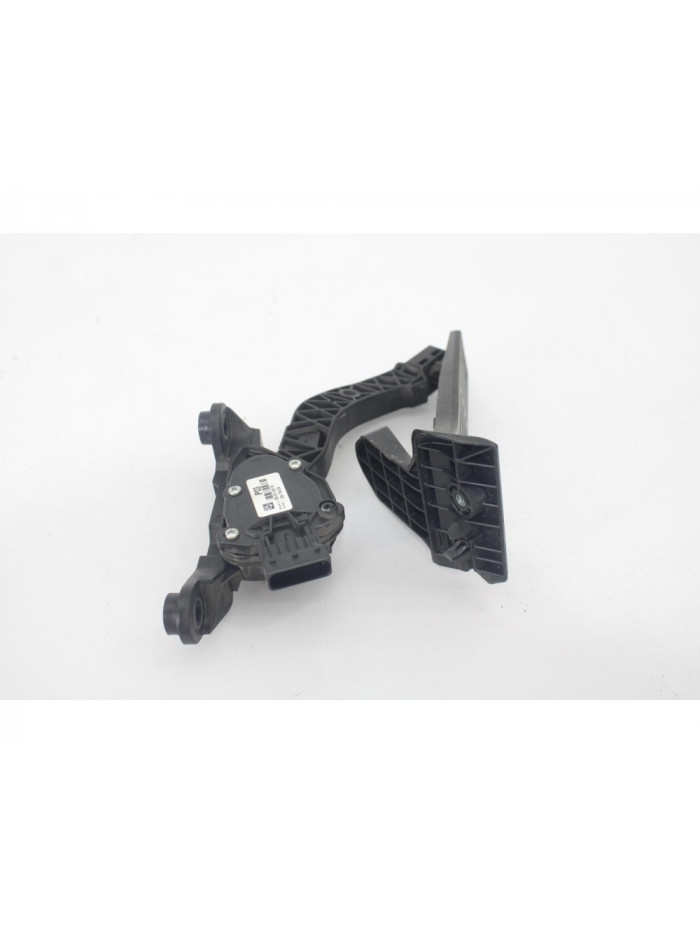 Recambio de potenciometro pedal para hyundai i30 (gd) style sport referencia OEM IAM 327003XXXX