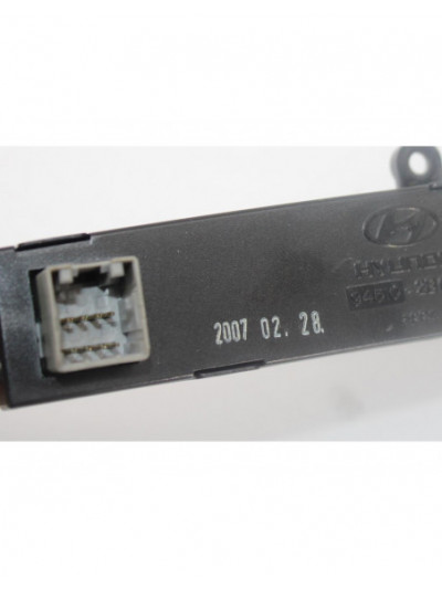Reloj central salpicadero HYUNDAI SANTA FE 2.2 CRDi Comfort 4X4 2007