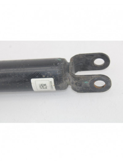 Recambio de amortiguador trasero derecho para hyundai i30 (gd) style sport referencia OEM IAM 55300A6200