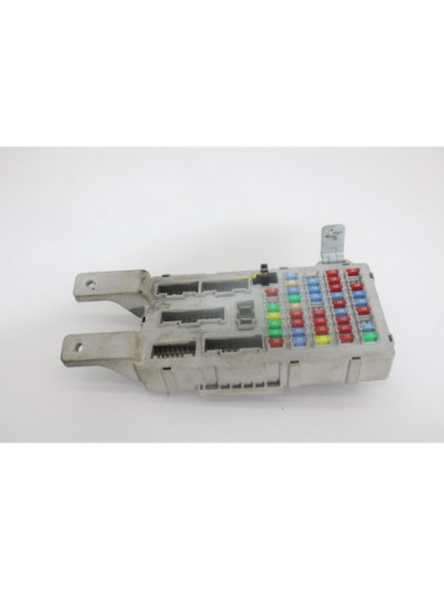 Recambio de caja reles / fusibles para hyundai santa fe (bm) 2.2 crdi comfort 4x4 referencia OEM IAM 919502B400