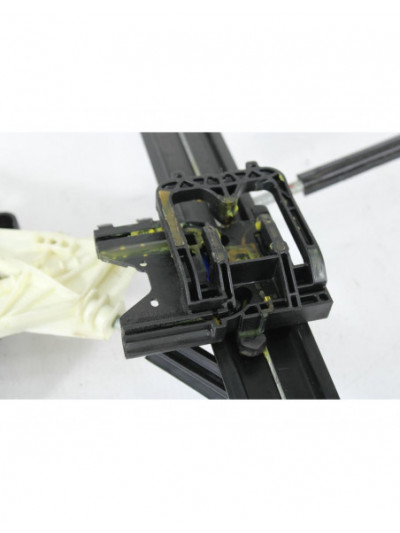 Recambio de elevalunas delantero izquierdo para audi a3 (8v1, 8vk) 1.6 tdi referencia OEM IAM 0130822716