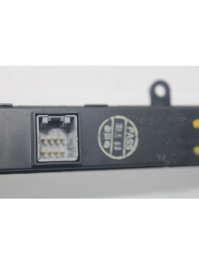 Recambio de reloj central salpicadero para hyundai santa fe (bm) 2.2 crdi style 4x4 referencia OEM IAM 945302B000