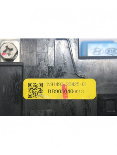 Recambio de caja reles / fusibles para hyundai santa fe (bm) 2.2 crdi style 4x4 referencia OEM IAM 914932B425