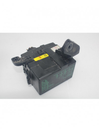 Recambio de caja reles / fusibles para hyundai santa fe (bm) 2.2 crdi style 4x4 referencia OEM IAM 914932B425