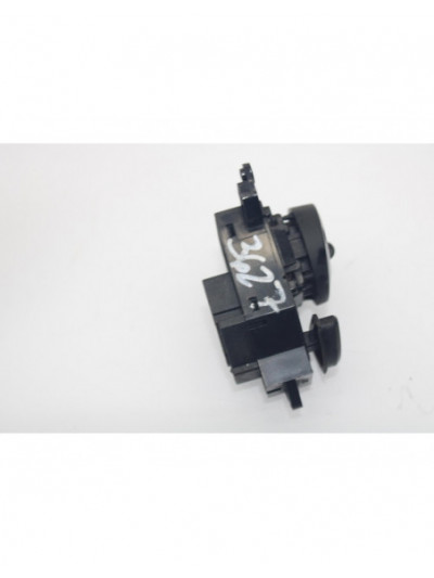 Recambio de mando retrovisor para hyundai santa fe (bm) 2.2 crdi style 4x4 referencia OEM IAM 3627