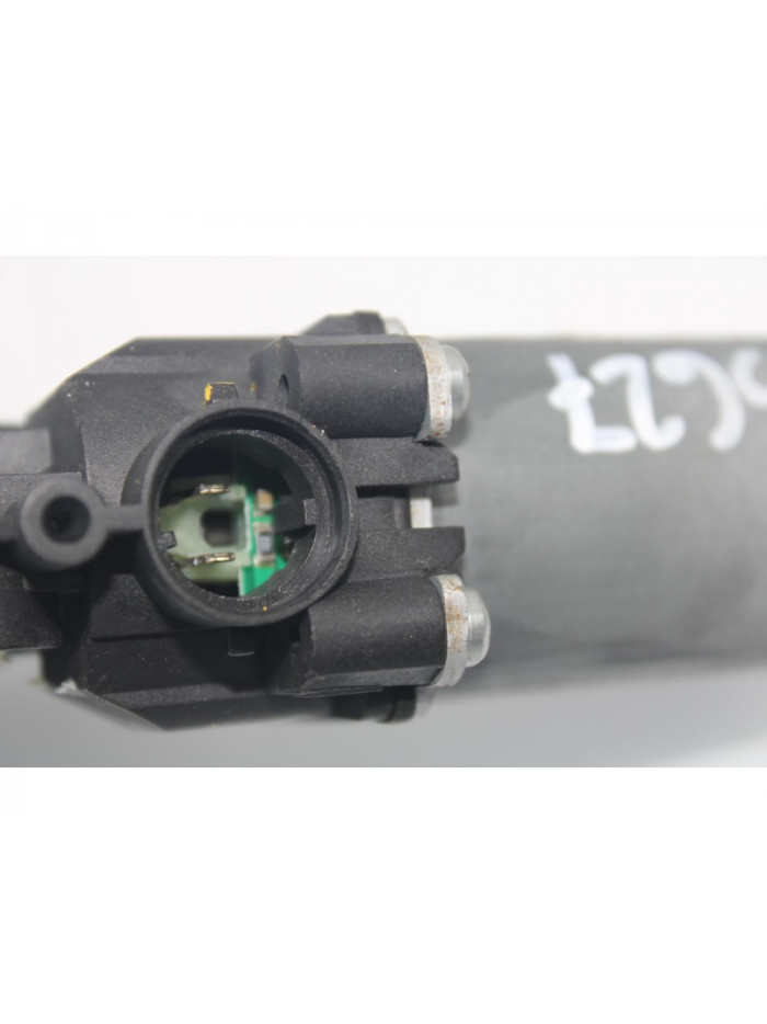 Recambio de motor elevalunas delantero derecho para hyundai santa fe (bm) 2.2 crdi style 4x4 referencia OEM IAM 0907CM