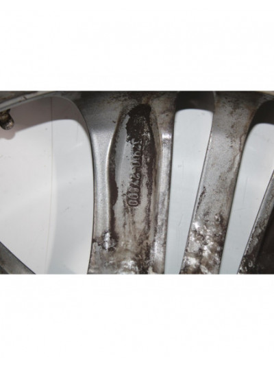 Recambio de llanta para hyundai ix35 style awd referencia OEM IAM 529102Y60040512