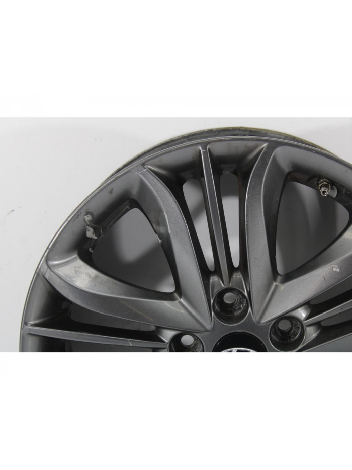 Recambio de llanta para hyundai ix35 style awd referencia OEM IAM 529102Y60040511