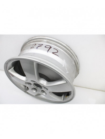 Recambio de llanta para hyundai tucson (jm) 2.0 crdi comfort (4wd) referencia OEM IAM 529102E33027921