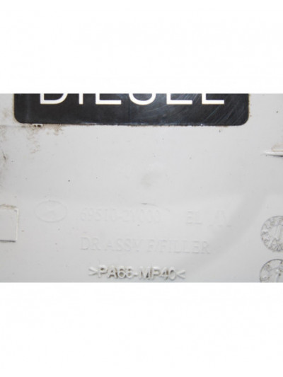 Recambio de tapa exterior combustible para hyundai ix35 style awd referencia OEM IAM 695102Y000